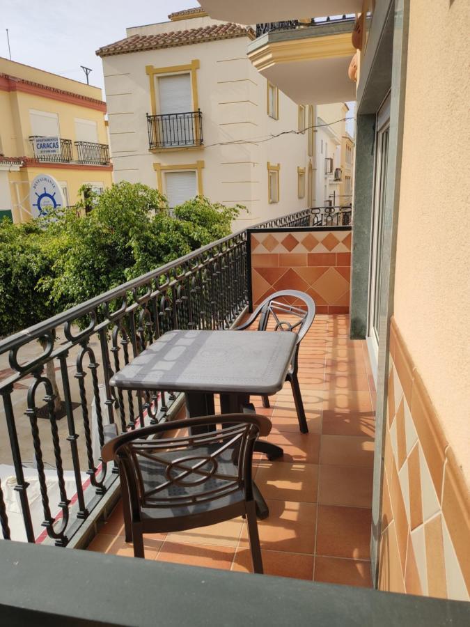 טורמולינוס Apartamentos Leonor Carihuela מראה חיצוני תמונה